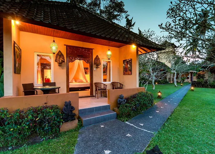 Tanah Merah Art By Agata 5*