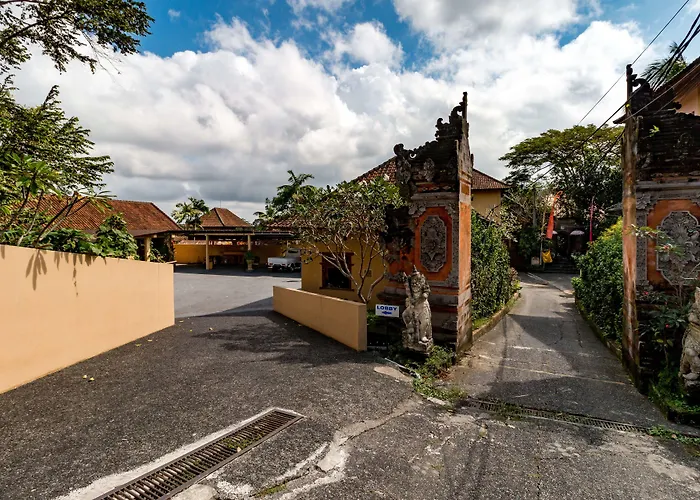 Tanah Merah Art By Agata 5*