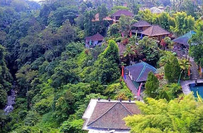 Tanah Merah Art By Agata Resort
